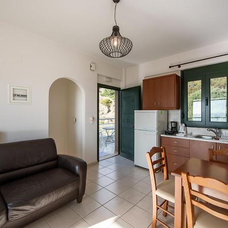 Portela Apartments Kampoula Keratókambos Dış mekan fotoğraf