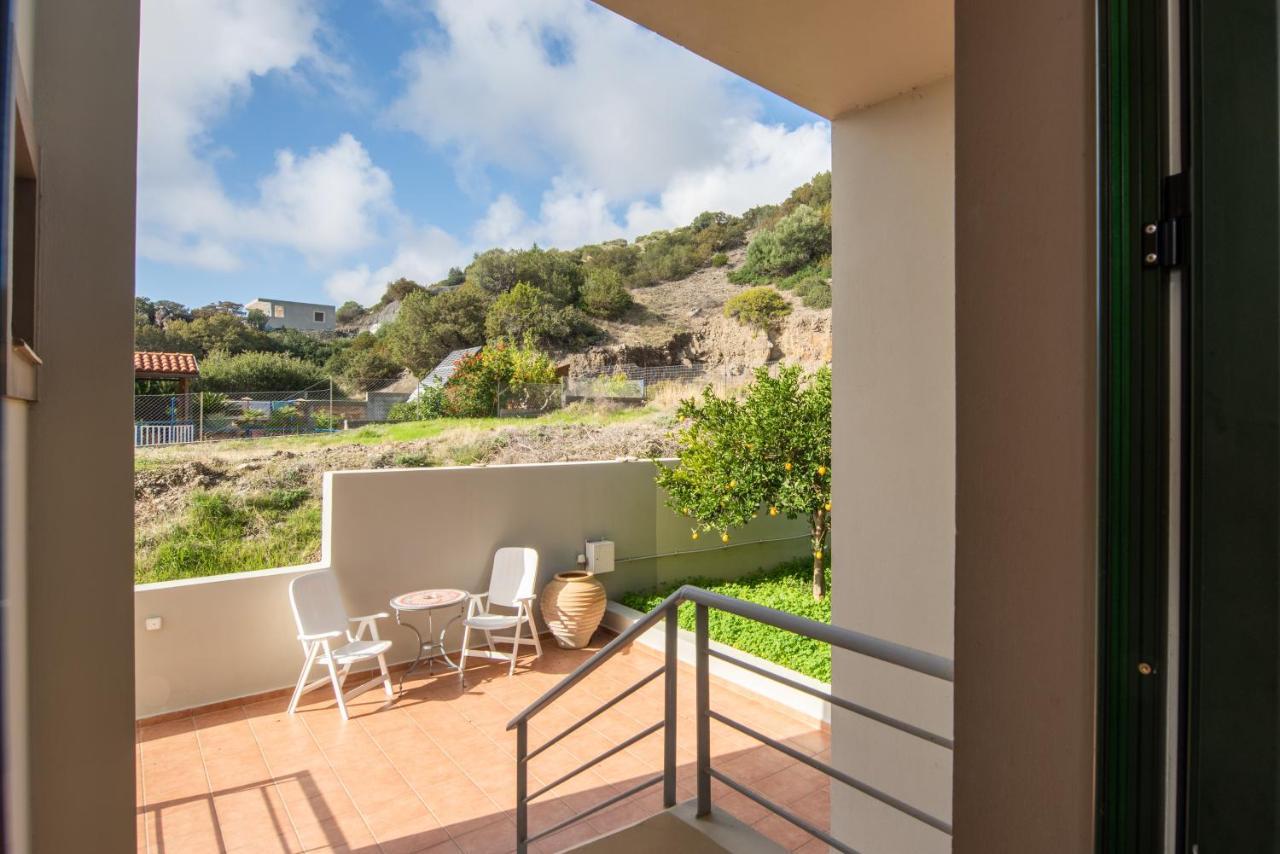 Portela Apartments Kampoula Keratókambos Dış mekan fotoğraf