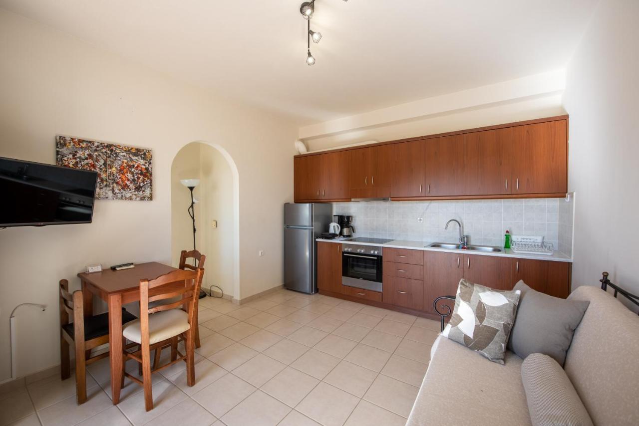 Portela Apartments Kampoula Keratókambos Dış mekan fotoğraf