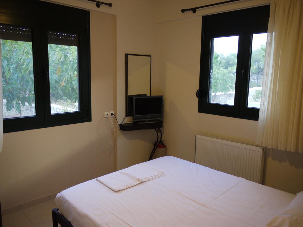Portela Apartments Kampoula Keratókambos Dış mekan fotoğraf