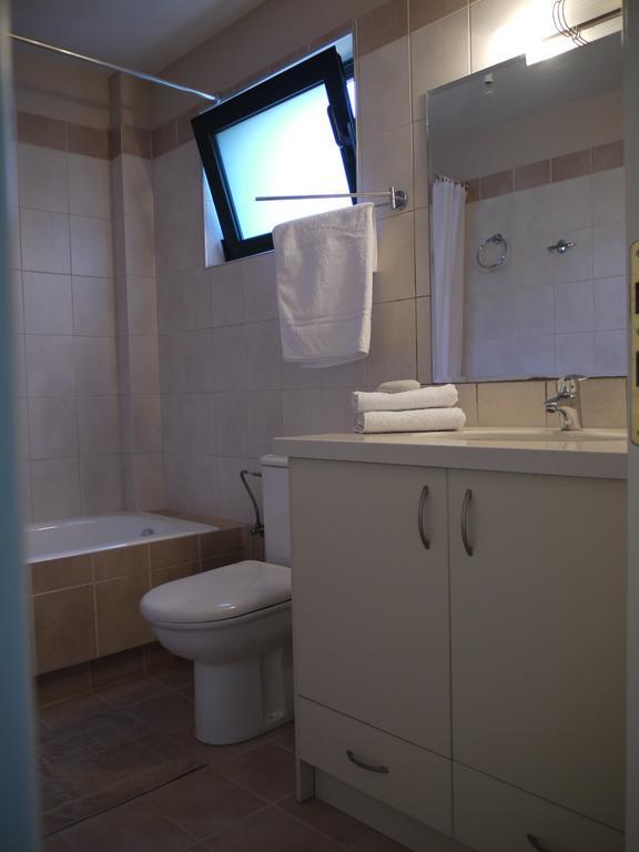 Portela Apartments Kampoula Keratókambos Dış mekan fotoğraf