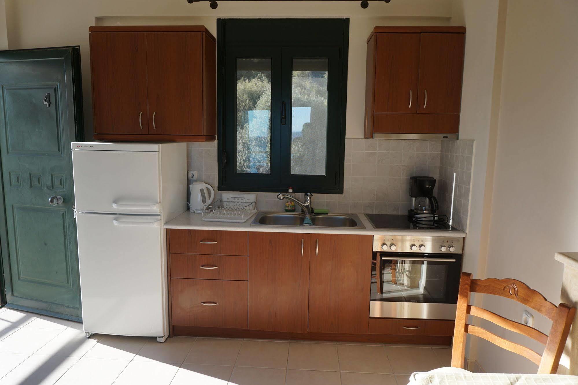 Portela Apartments Kampoula Keratókambos Dış mekan fotoğraf
