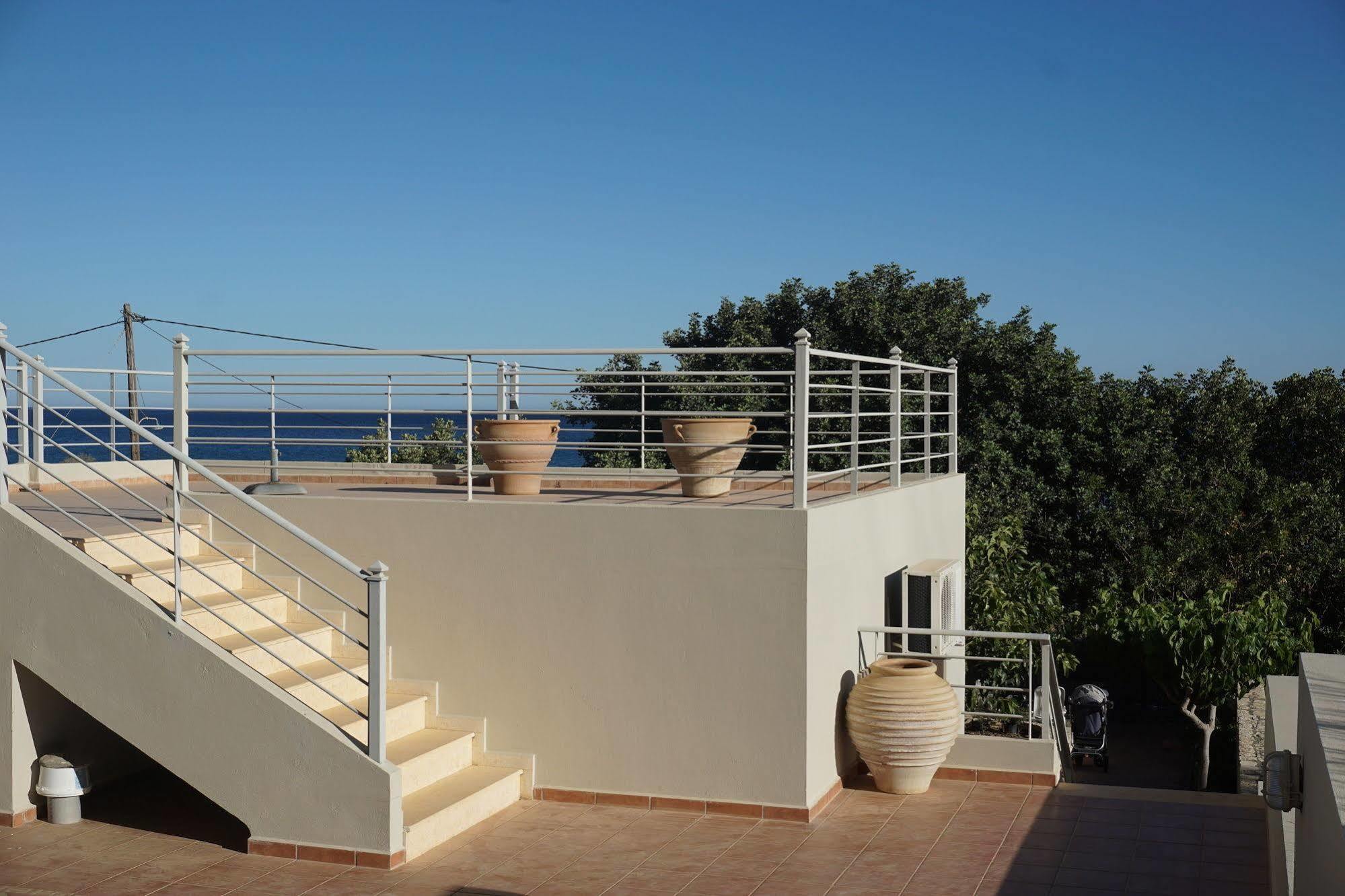 Portela Apartments Kampoula Keratókambos Dış mekan fotoğraf