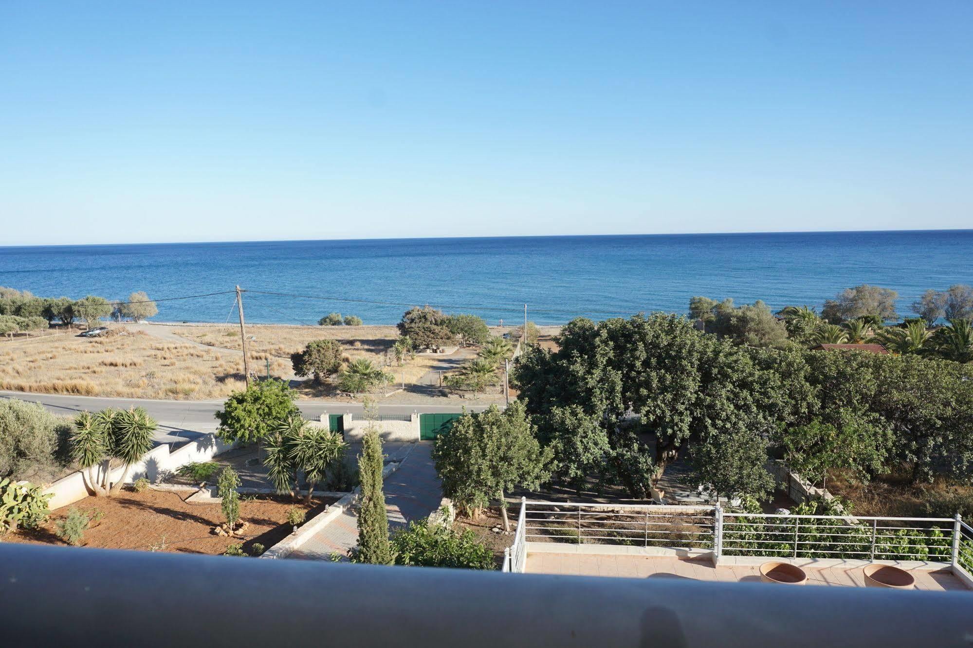 Portela Apartments Kampoula Keratókambos Dış mekan fotoğraf